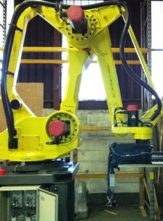 FANUC M410I HS RJ3 PALLETISING ROBOT - USED